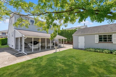 Welcome to 3 Avenue B. Excellent opportunity in the North Shore - photo 21