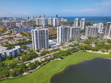 (private lake, pond, creek) Condo For Sale in Aventura Florida