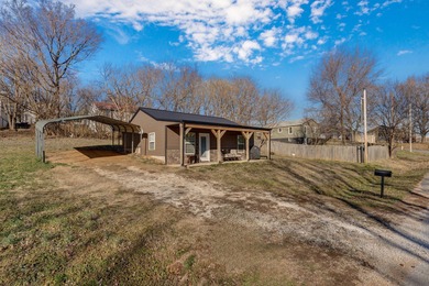 Stockton Lake Home For Sale in Stockton Missouri