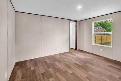 New construction 3-bedroom, 2-bath manufactured home located - photo 8