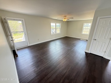 The 10.39 property has 2 houses and a private pond on it - photo 12