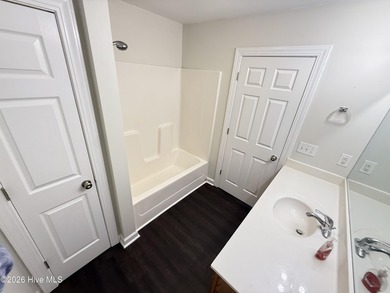 The 10.39 property has 2 houses and a private pond on it - photo 15
