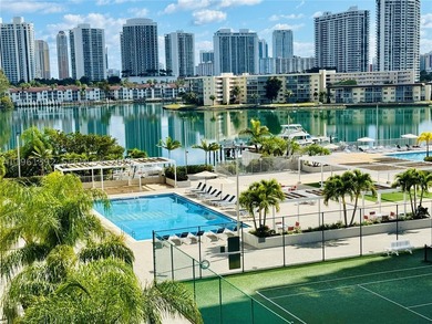 Spacious & Cozy 1BR/1.5BA Fully Furnished WATERFRONT CONDO with - photo 17