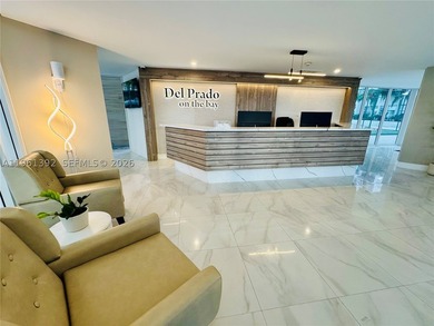 Spacious & Cozy 1BR/1.5BA Fully Furnished WATERFRONT CONDO with - photo 29