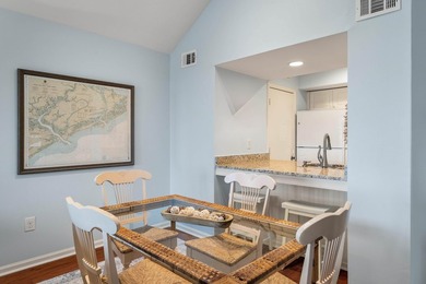 Perched on the top floor of desirable Pelican Watch Villas, 1360 - photo 10