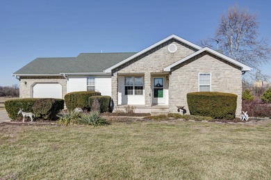 (private lake, pond, coastal) Home Sale Pending in Buffalo Missouri