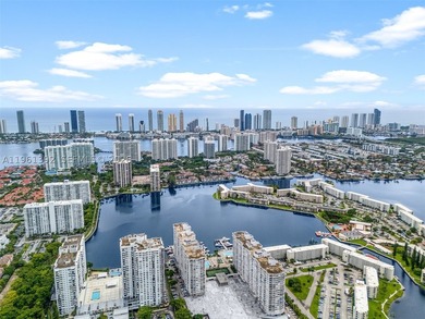 Spacious & Cozy 1BR/1.5BA Fully Furnished WATERFRONT CONDO with - photo 34
