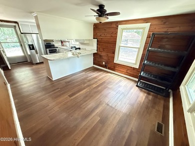 The 10.39 property has 2 houses and a private pond on it - photo 42