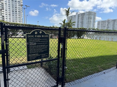Spacious & Cozy 1BR/1.5BA Fully Furnished WATERFRONT CONDO with - photo 43