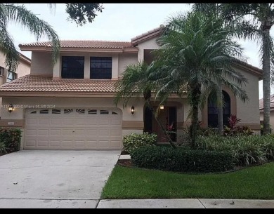 Lake Townhome/Townhouse For Sale in Plantation, Florida