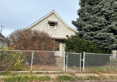 Detroit River Home For Sale in Ecorse Michigan