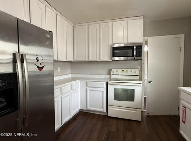 Residential income properties for sale featuring 3 buildings - photo 11