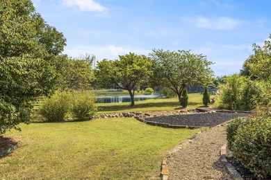 The Grandeur of the Southern Plantation. Nestled upon 4.5 level - photo 20