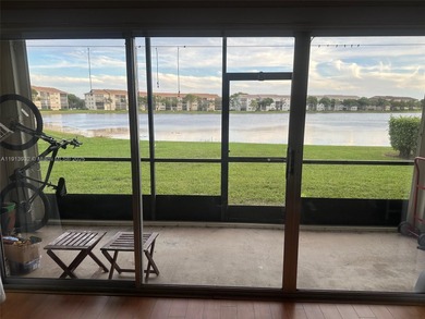 (private lake, pond, creek) Condo For Sale in Pembroke Pines Florida