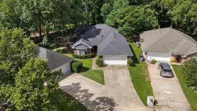 Welcome home to this beautifully updated 3-bedroom, 2-bath home - photo 2