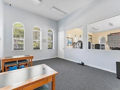 GREAT CONDITION TOWNHOUSE, 1ST FLOOR TILED ON THE DIAG. VINYLS - photo 30