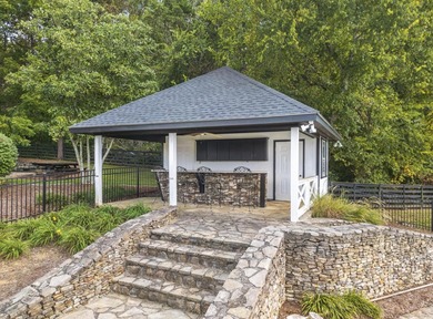 The Grandeur of the Southern Plantation. Nestled upon 4.5 level - photo 37