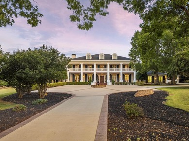The Grandeur of the Southern Plantation. Nestled upon 4.5 level - photo 56