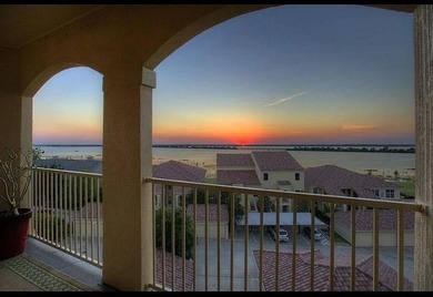 Lake Condo For Sale in Rockwall, Texas