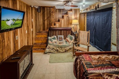 This charming mountain cottage offers comfortable four-season - photo 22