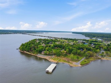 Luxury lakefront townhouse in the gated Villas of Lakeland on - photo 4