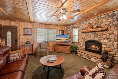 Prime Snow Summit location for this Dixon-built duplex, just - photo 30