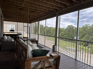 Experience the ultimate Table Rock Lake lifestyle with this - photo 31