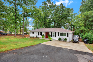 Lake Home Sale Pending in Anderson, South Carolina