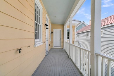 Downtown Charleston fully renovated duplex in a high-demand - photo 7