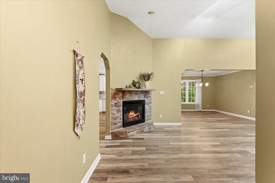 220 Creekside Drive in Lake of the Woods welcomes you! Location - photo 2