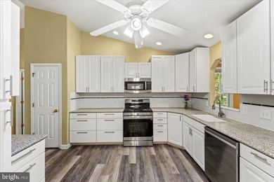 220 Creekside Drive in Lake of the Woods welcomes you! Location - photo 3