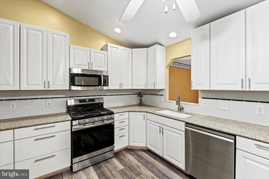 220 Creekside Drive in Lake of the Woods welcomes you! Location - photo 4