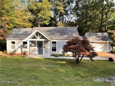 Lake Home For Sale in Sparta, Tennessee