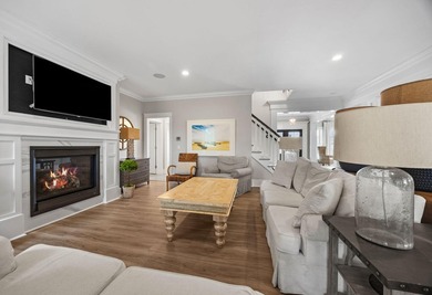 This beautiful Coastal New England / Nantucket-style home - photo 14