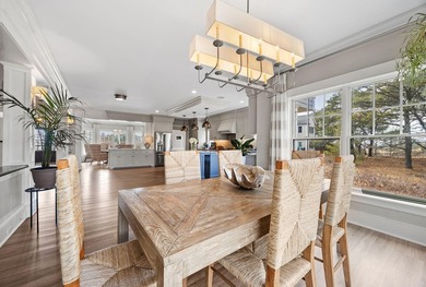 This beautiful Coastal New England / Nantucket-style home - photo 17