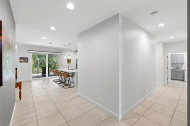 This exceptional 2020-built modern Florida residence offers a - photo 23