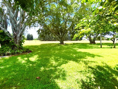 Welcome to this charming two-story townhouse in the Fountains of - photo 28