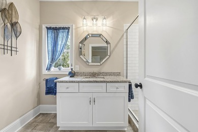 IMMACULATE CUSTOM HOME ON OVER 3 ACRES WITH LAKE ACCESS IN THE - photo 34