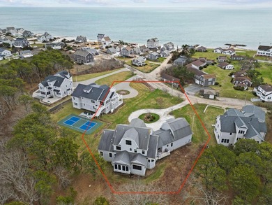 This beautiful Coastal New England / Nantucket-style home - photo 39