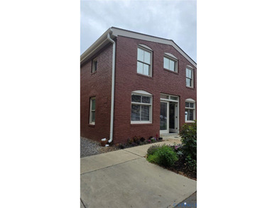 Great opportunity to own a fully occupied, recently totally - photo 1