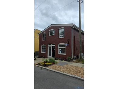 Great opportunity to own a fully occupied, recently totally - photo 2
