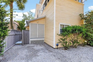 Seller has this property in immaculate TIP-TOP condition!! It - photo 42