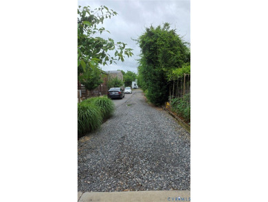 Great opportunity to own a fully occupied, recently totally - photo 6