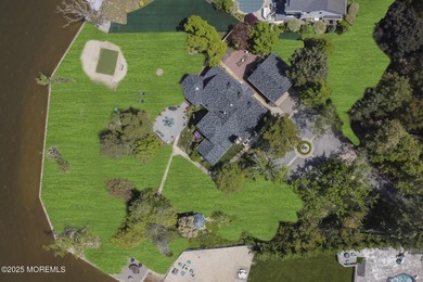 A True Waterfront Unicorn in Toms River! Discover over 2.5 acres - photo 1