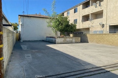 Price Improvement - Perfectly located huge 1972 built Eastside - photo 4
