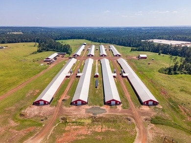 Modern 8-House Broiler Farm in the Douglass, TX area - Built in - photo 6