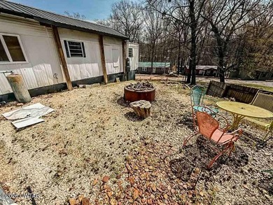 4 bedroom, 1 bath home with a huge covered area perfect for - photo 21