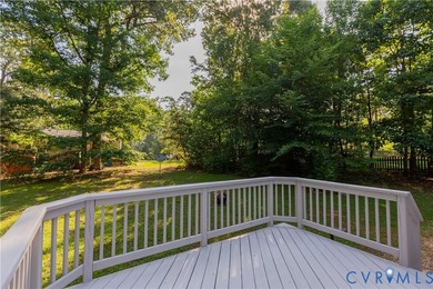 Adorable Ranch home on a nice size lot in Beautiful Lake Land - photo 4