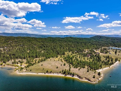 Looking for an exceptional mountain setting to create lasting - photo 29