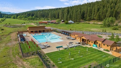 In the heart of Suncadia Resort, this beautifully designed 3-bed - photo 35